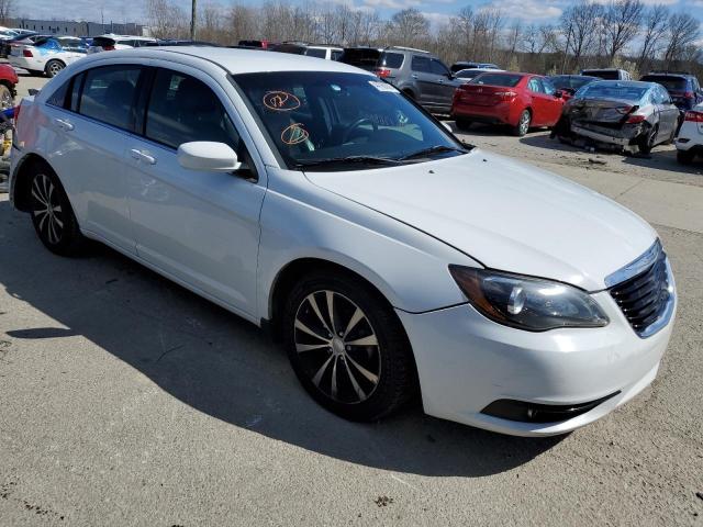 Photo 4 from auction – 2013 CHRYSLER 200 LIMITE with VIN 1C3CCBCG2DN543744