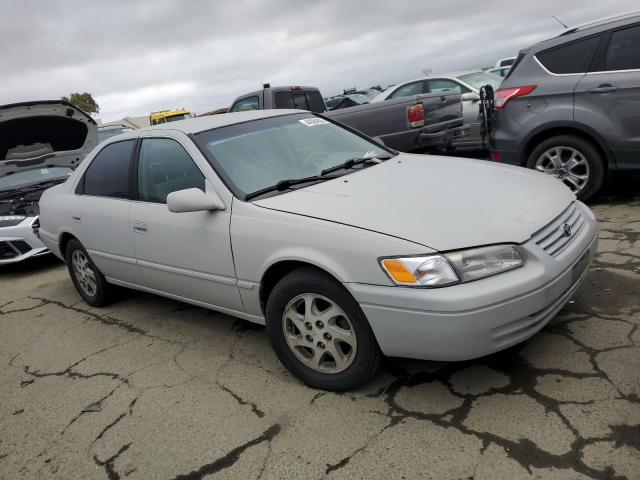 Photo 4 from auction – 1998 TOYOTA CAMRY CE with VIN JT2BF22K6W0111526