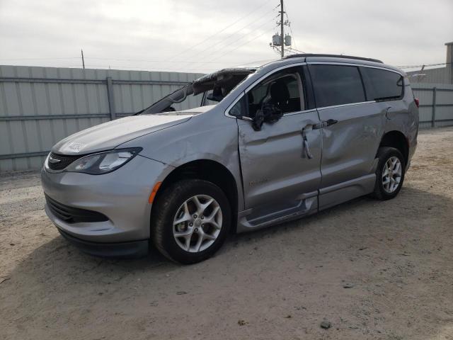 CHRYSLER PACIFICA T 2018 with VIN 2C4RC1DG8JR307760 - Photo from auction