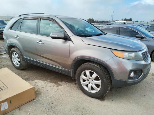 Photo 4 from auction – 2011 KIA SORENTO BA with VIN 5XYKT3A13BG100471