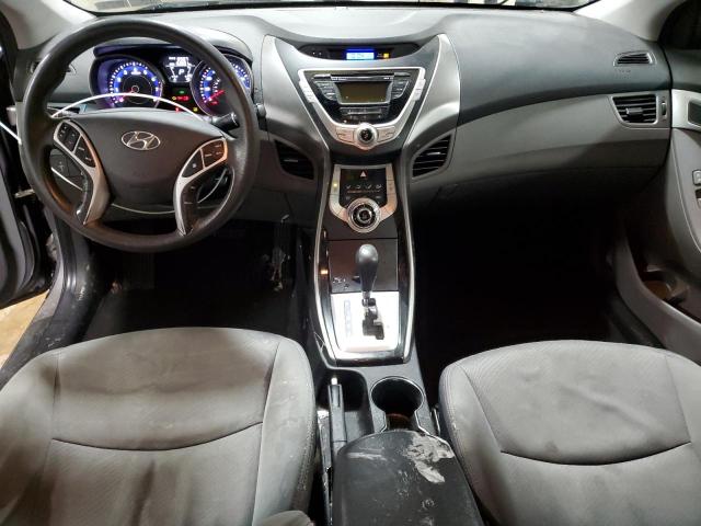 Photo 8 from auction – 2012 HYUNDAI ELANTRA GL with VIN 5NPDH4AE9CH095063