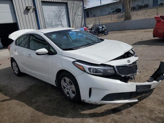 Photo 4 from auction – 2017 KIA FORTE LX with VIN 3KPFK4A7XHE012375