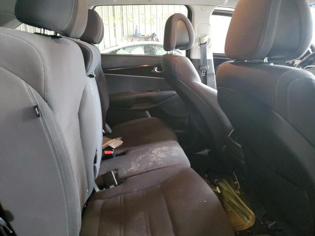 Photo 10 from auction – 2016 KIA SORENTO LX with VIN 5XYPG4A31GG066023