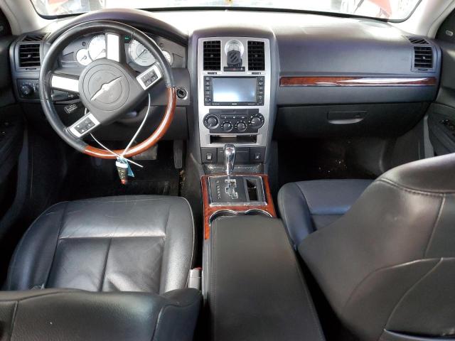 Photo 8 from auction – 2009 CHRYSLER 300 LIMITE with VIN 2C3KA33V09H544073