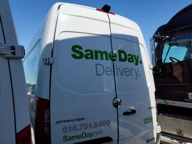 Photo 3 from auction – 2020 FREIGHTLINER SPRINTER 2 with VIN W2Y4ECHY4LT040226
