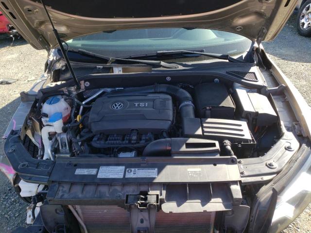 Photo 11 from auction – 2015 VOLKSWAGEN PASSAT SEL with VIN 1VWCT7A35FC072936