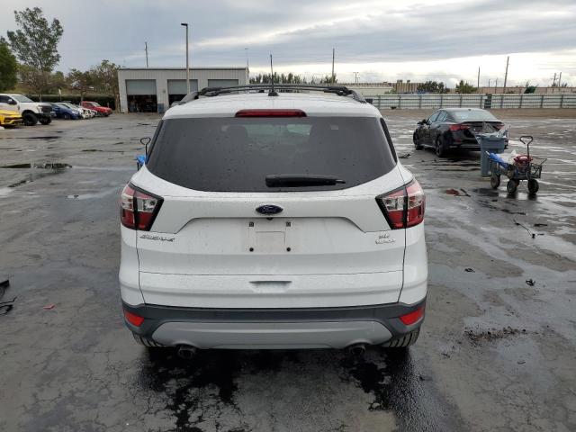 Photo 6 from auction – 2018 FORD ESCAPE SE with VIN 1FMCU0GD1JUA94132