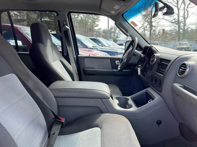 Photo 5 from auction – 2004 FORD EXPEDITION with VIN 1FMRU15W54LA73105