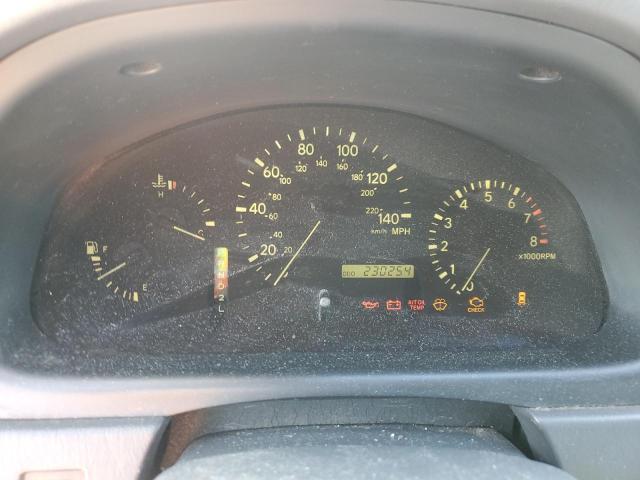 Photo 9 from auction – 2000 LEXUS RX 300 with VIN JT6HF10U7Y0146487