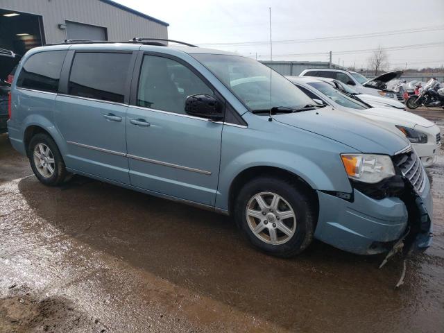 Photo 4 from auction – 2010 CHRYSLER TOWN & COU with VIN 2A4RR5D1XAR494737