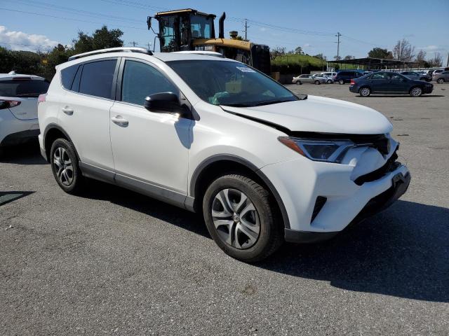 Photo 4 from auction – 2018 TOYOTA RAV4 LE with VIN JTMZFREV5JJ159767