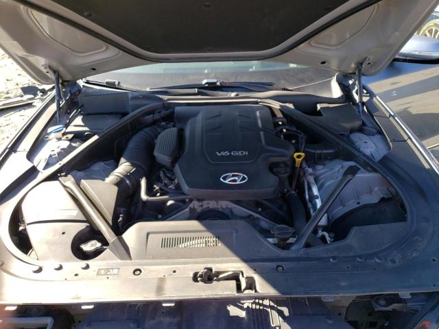 Photo 11 from auction – 2015 HYUNDAI GENESIS 3. with VIN KMHGN4JE6FU030294