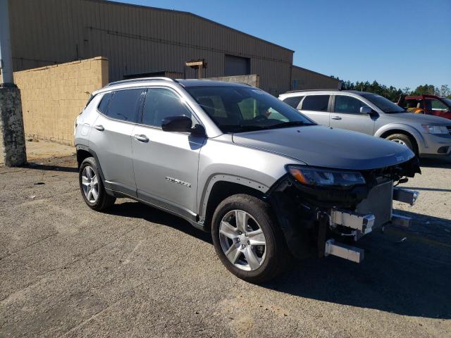 Photo 4 from auction – 2022 JEEP COMPASS LA with VIN 3C4NJCBB8NT229734