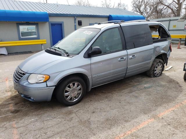CHRYSLER TOWN & COU 2005 with VIN 2C8GP64LX5R430860 - Photo from auction