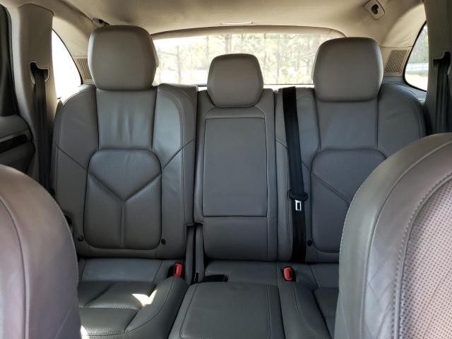 Photo 10 from auction – 2012 PORSCHE CAYENNE with VIN WP1AA2A22CLA10088