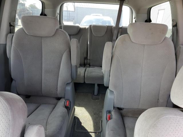 Photo 10 from auction – 2007 HYUNDAI ENTOURAGE with VIN KNDMC233276033485