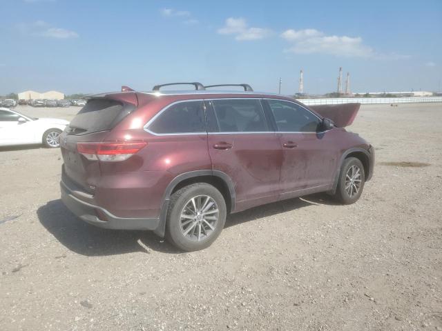 Photo 3 from auction – 2018 TOYOTA HIGHLANDER with VIN 5TDKZRFH7JS276903