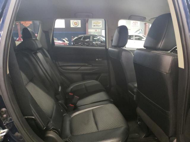 Photo 11 from auction – 2015 MITSUBISHI OUTLANDER with VIN JA4AZ3A30FZ008022