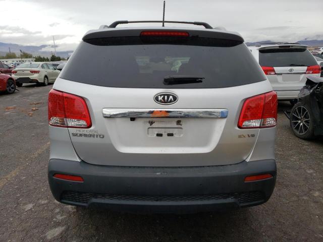 Photo 6 from auction – 2012 KIA SORENTO EX with VIN 5XYKU4A25CG300605