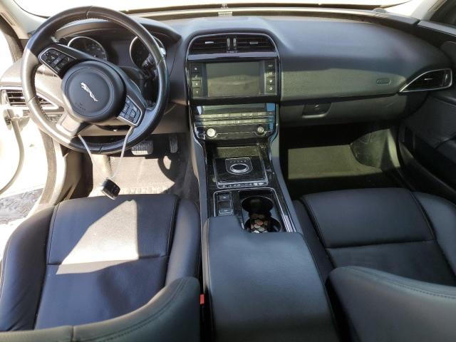 Photo 8 from auction – 2018 JAGUAR XE with VIN SAJAR4FX0JCP36119