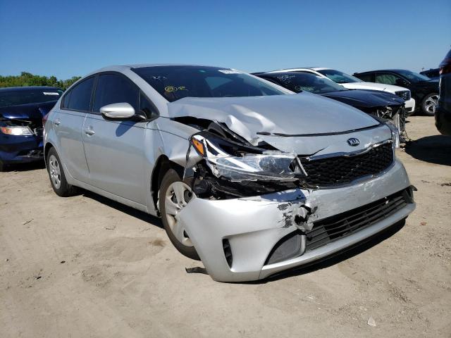 Photo 4 from auction – 2017 KIA FORTE LX with VIN 3KPFK4A76HE158529