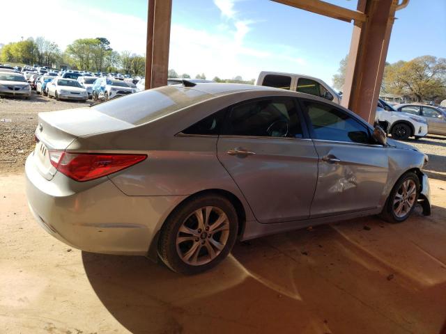 Photo 3 from auction – 2013 HYUNDAI SONATA SE with VIN 5NPEC4AC2DH712869