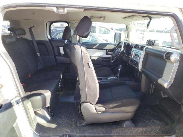Photo 11 from auction – 2007 TOYOTA FJ CRUISER with VIN JTEZU11F970004459