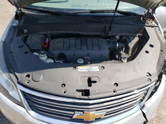 Photo 12 from auction – 2017 CHEVROLET TRAVERSE L with VIN 1GNKRFED5HJ274255