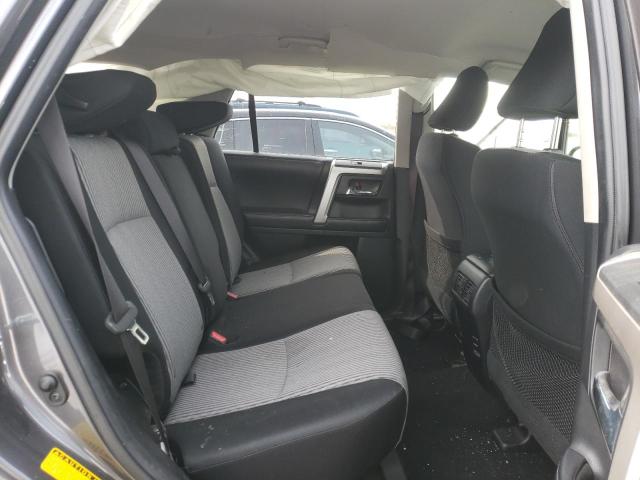 Photo 11 from auction – 2018 TOYOTA 4RUNNER SR with VIN JTEBU5JR0J5524353