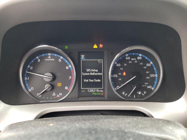 Photo 9 from auction – 2017 TOYOTA RAV4 LIMIT with VIN 2T3YFREV2HW363076