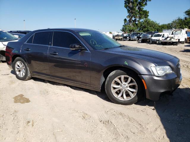 Photo 4 from auction – 2015 CHRYSLER 300 LIMITE with VIN 2C3CCAAG9FH832905