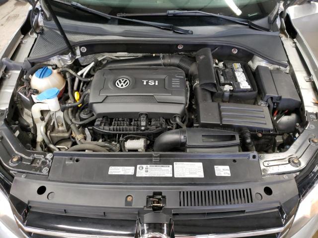 Photo 11 from auction – 2014 VOLKSWAGEN PASSAT S with VIN 1VWAT7A30EC079203