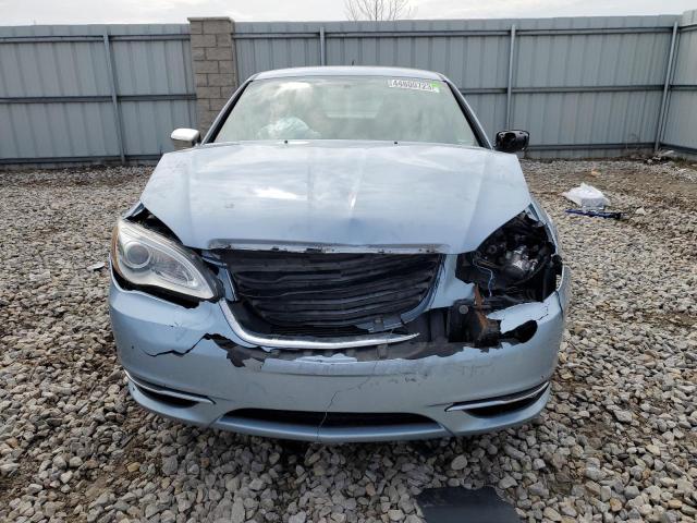 Photo 5 from auction – 2013 CHRYSLER 200 LIMITE with VIN 1C3CCBCG3DN569303