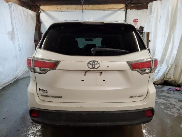 Photo 6 from auction – 2015 TOYOTA HIGHLANDER with VIN 5TDJKRFH2FS147376