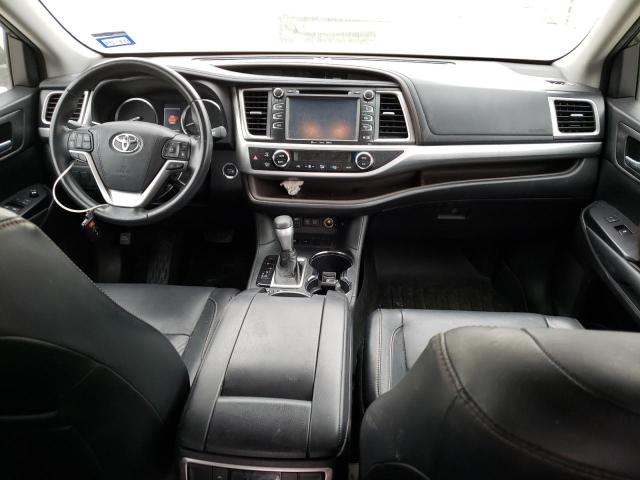 Photo 8 from auction – 2018 TOYOTA HIGHLANDER with VIN 5TDKZRFH1JS527124