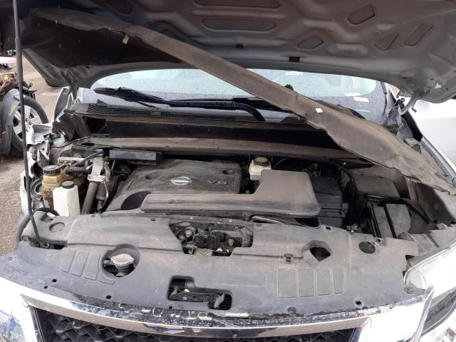 Photo 12 from auction – 2015 NISSAN PATHFINDER with VIN 5N1AR2MNXFC702390