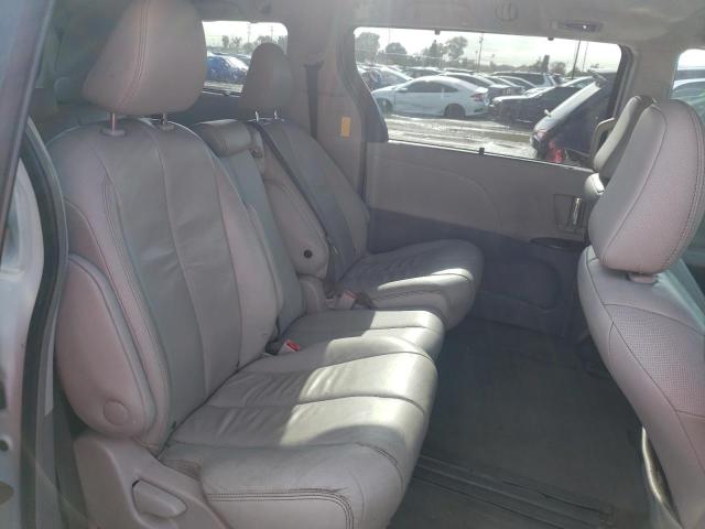 Photo 10 from auction – 2014 TOYOTA SIENNA XLE with VIN 5TDYK3DC0ES476174