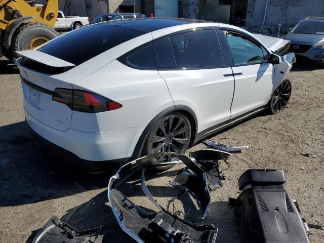 Photo 3 from auction – 2022 TESLA MODEL X with VIN 7SAXCBE62NF332578