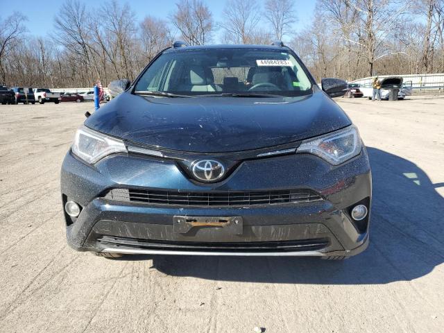 Photo 5 from auction – 2017 TOYOTA RAV4 XLE with VIN 2T3RFREV5HW671279