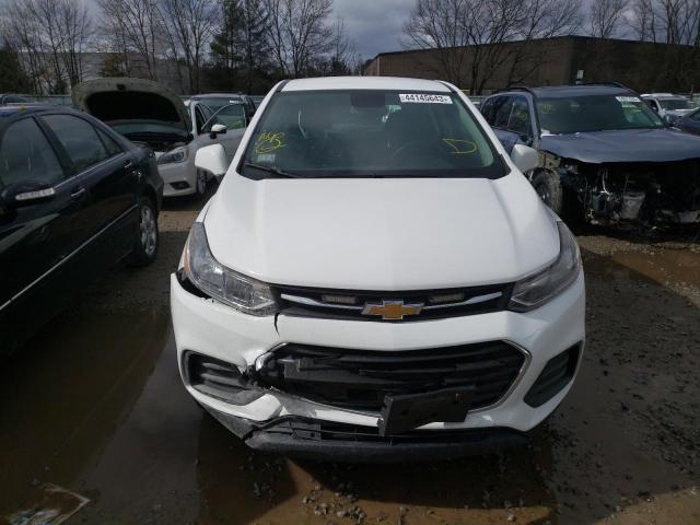 Photo 5 from auction – 2017 CHEVROLET TRAX LS with VIN 3GNCJNSB4HL270151