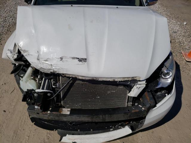 Photo 11 from auction – 2014 CHRYSLER 200 LIMITE with VIN 1C3CCBCG4EN152631