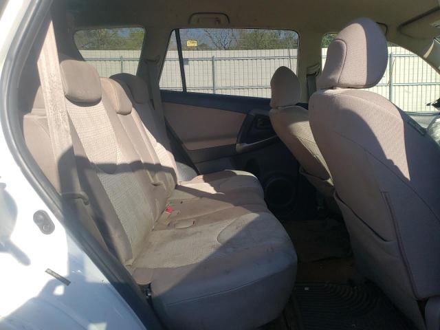 Photo 11 from auction – 2006 TOYOTA RAV4 with VIN JTMZD33V066008769