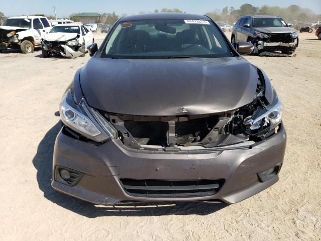 Photo 5 from auction – 2017 NISSAN ALTIMA 2.5 with VIN 1N4AL3AP2HC143394