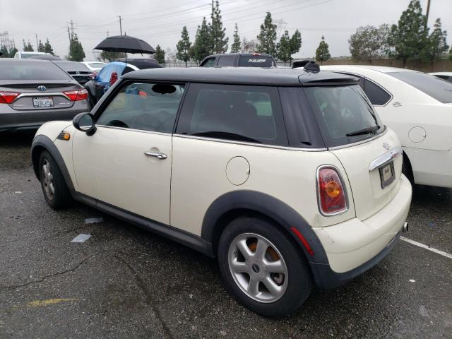 Photo 2 from auction – 2010 MINI COOPER with VIN WMWMF3C51ATZ63561