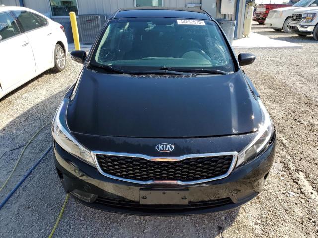 Photo 5 from auction – 2018 KIA FORTE LX with VIN 3KPFK4A77JE166936