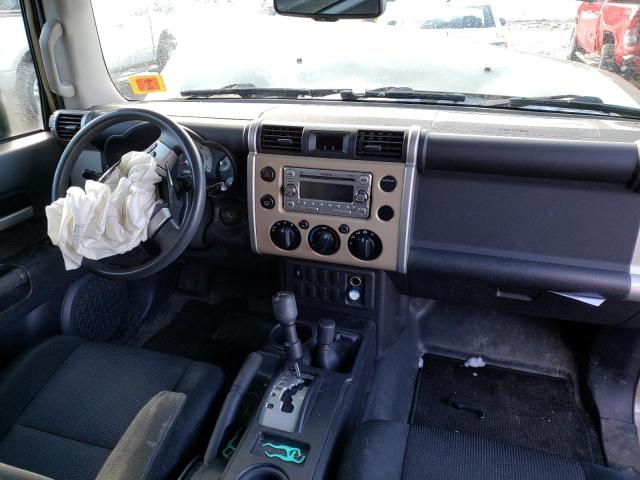 Photo 8 from auction – 2011 TOYOTA FJ CRUISER with VIN JTEBU4BF4BK113748