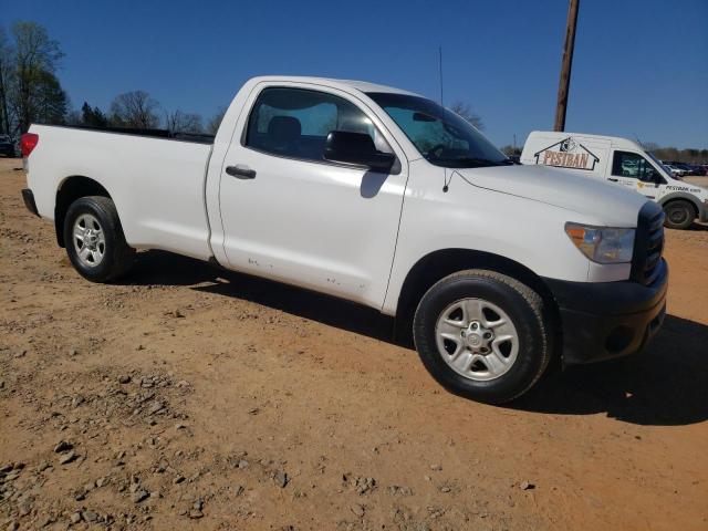 Photo 4 from auction – 2010 TOYOTA TUNDRA with VIN 5TFLU5F13AX021027