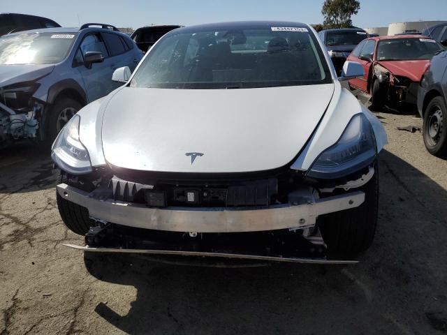 Photo 5 from auction – 2018 TESLA MODEL 3 with VIN 5YJ3E1EA5JF009205