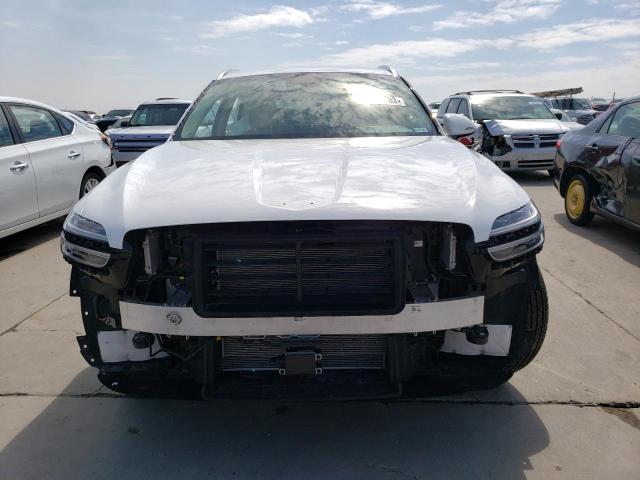Photo 5 from auction – 2023 GENESIS GV70 BASE with VIN KMUMADTB6PU081637