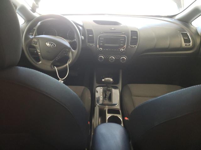Photo 8 from auction – 2017 KIA FORTE LX with VIN 3KPFK4A75HE069437
